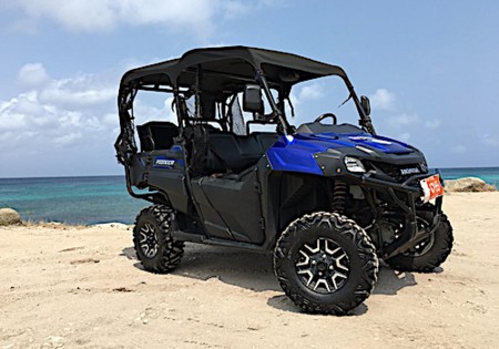 UTV - Pioneer 700 4 seater 675 CC liquid-cooled twin-cylinder